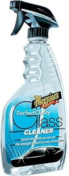 Guía para usar limpiadores de cristales para coche correctamente